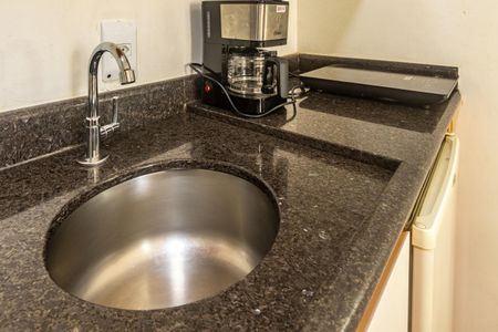 Apartamento à venda com 31m², 1 quarto e 1 vaga Apartamento à venda com 31m², 1 quarto e 1 vagaCozinha