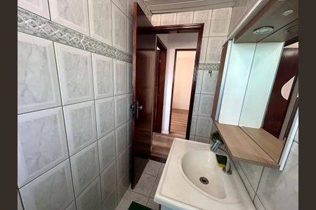 Apartamento para alugar com 61m², 2 quartos e 1 vaga Apartamento para alugar com 61m², 2 quartos e 1 vagaBanheiro