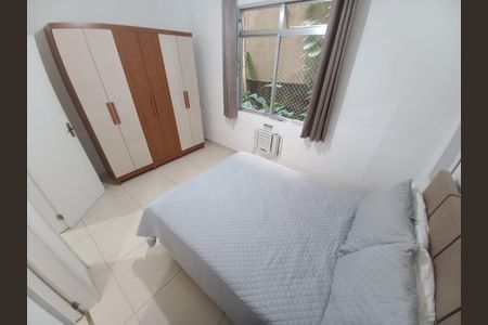 Apartamento à venda com 43m², 1 quarto e sem vaga Apartamento à venda com 43m², 1 quarto e sem vagaFoto 01