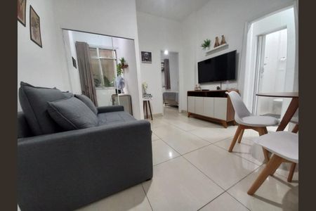Apartamento à venda com 43m², 1 quarto e sem vaga Apartamento à venda com 43m², 1 quarto e sem vagaFoto 01