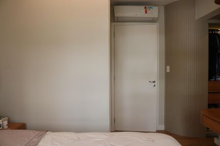 Apartamento à venda com 100m², 2 quartos e 2 vagasSuíte 1