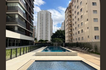 Apartamento à venda com 100m², 2 quartos e 2 vagas Apartamento à venda com 100m², 2 quartos e 2 vagasÁrea comum - Piscina
