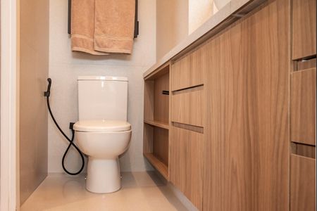 Apartamento à venda com 70m², 2 quartos e 1 vagaBanheiro da Suíte