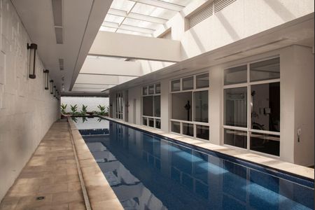 Apartamento à venda com 70m², 2 quartos e 1 vagaÁrea comum - Piscina