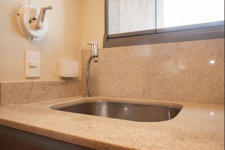 Apartamento à venda com 70m², 2 quartos e 1 vagaÁrea de Serviço