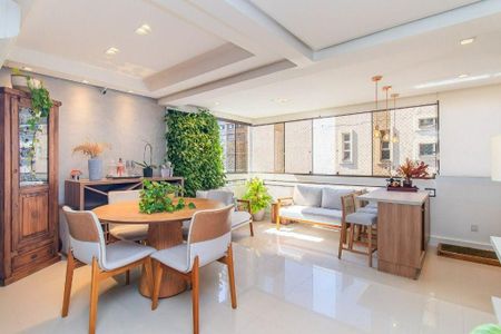 Apartamento à venda com 2 quartos, 122m² em Petrópolis, Porto Alegre