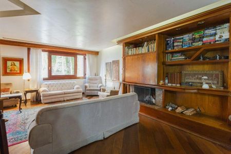 Apartamento à venda com 3 quartos, 204m² em Bela Vista, Porto Alegre