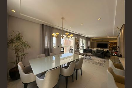 Apartamento à venda com 170m², 3 quartos e 3 vagasSala