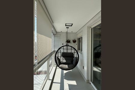 Apartamento à venda com 170m², 3 quartos e 3 vagasVaranda