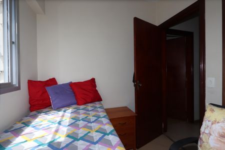 Apartamento à venda com 73m², 3 quartos e 1 vagaQuarto 2