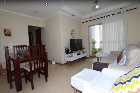 Sala de apartamento à venda com 3 quartos, 73m² em Parque Tomas Saraiva, São Paulo