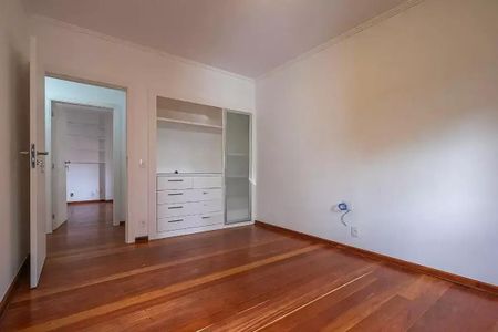 Apartamento à venda com 3 quartos, 135m² em Vila Madalena, São Paulo