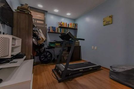 Apartamento à venda com 252m², 4 quartos e 1 vaga