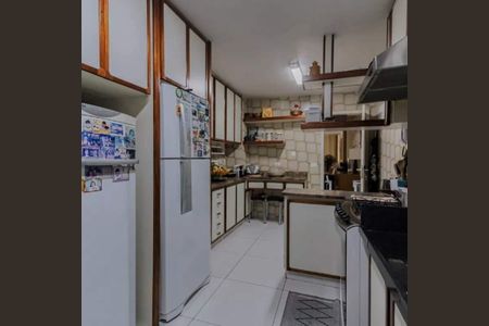 Apartamento à venda com 252m², 4 quartos e 1 vaga