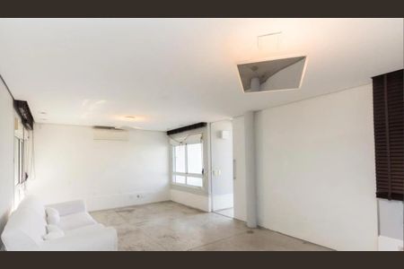 Casa à venda com 2 quartos, 353m² em Real Parque, São Paulo