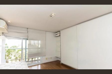 Casa à venda com 2 quartos, 353m² em Real Parque, São Paulo