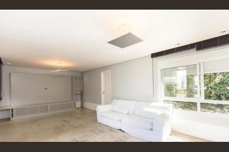 Casa à venda com 2 quartos, 353m² em Real Parque, São Paulo