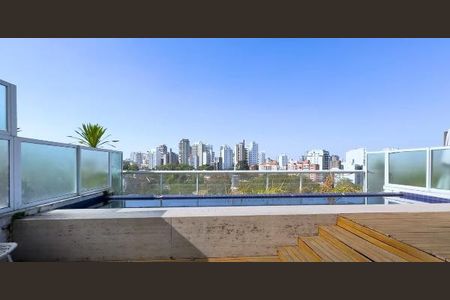 Casa à venda com 353m², 2 quartos e 5 vagas