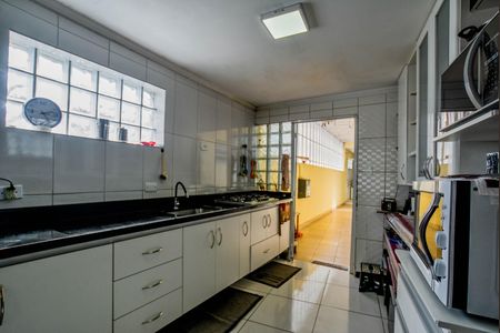 Casa à venda com 150m², 3 quartos e 2 vagas Casa à venda com 150m², 3 quartos e 2 vagasCozinha