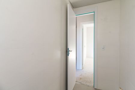 Apartamento à venda com 49m², 2 quartos e 1 vaga Apartamento à venda com 49m², 2 quartos e 1 vagaBanheiro