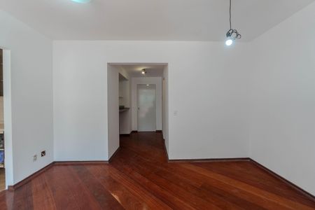 Sala de apartamento à venda com 2 quartos, 64m² em Consolação, São Paulo