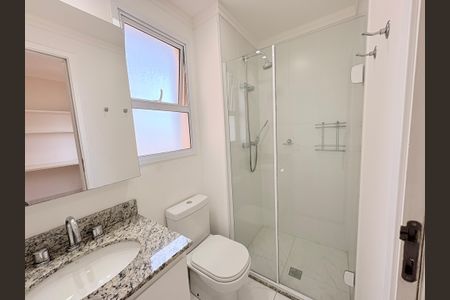 Apartamento à venda com 165m², 3 quartos e 3 vagasBanheiro da Suíte 2