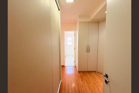 Apartamento à venda com 165m², 3 quartos e 3 vagasSuíte 1