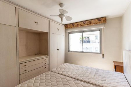 Apartamento à venda com 224m², 3 quartos e 2 vagas Apartamento à venda com 224m², 3 quartos e 2 vagasSuíte 2