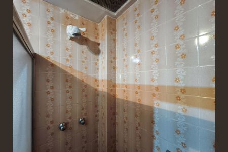 Apartamento à venda com 92m², 2 quartos e 1 vaga Apartamento à venda com 92m², 2 quartos e 1 vagaBanheiro