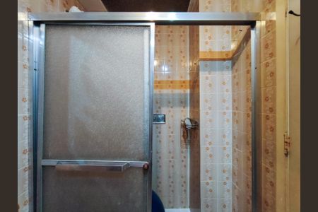 Apartamento à venda com 92m², 2 quartos e 1 vaga Apartamento à venda com 92m², 2 quartos e 1 vagaBanheiro