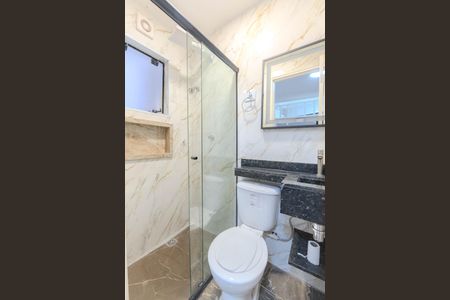 Banheiro de kitnet/studio para alugar com 1 quarto, 27m² em Bela Vista, São Paulo
