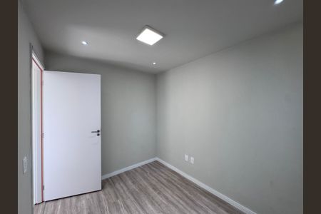 Quarto 2 de apartamento para alugar com 2 quartos, 43m² em Recreio dos Bandeirantes, Rio de Janeiro