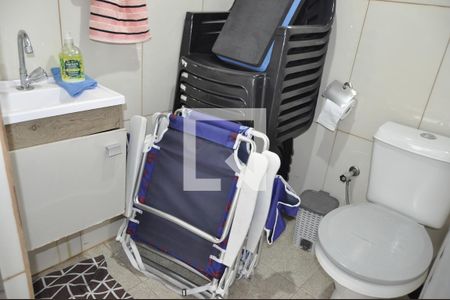 Casa à venda com 95m², 2 quartos e sem vagaBanheiro de Serviço