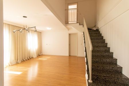 Sala de apartamento para alugar com 3 quartos, 92m² em Novo Mundo, Curitiba
