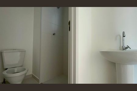 Studio à venda com 27m², 1 quarto e sem vaga Studio à venda com 27m², 1 quarto e sem vagaBanheiro