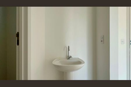 Studio à venda com 27m², 1 quarto e sem vaga Studio à venda com 27m², 1 quarto e sem vagaBanheiro