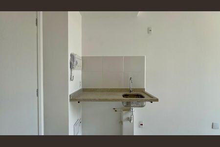 Studio à venda com 27m², 1 quarto e sem vaga Studio à venda com 27m², 1 quarto e sem vagaCozinha