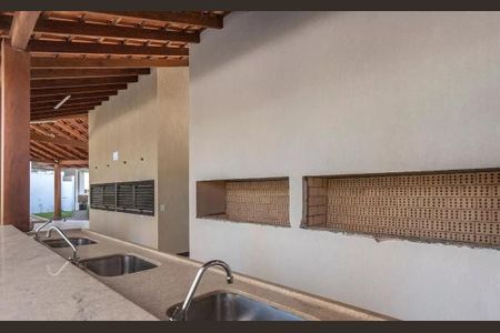 Apartamento à venda com 75m², 2 quartos e 1 vagaÁrea comum - Churrasqueira