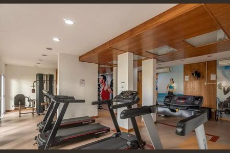 Apartamento à venda com 75m², 2 quartos e 1 vagaÁrea comum - Academia