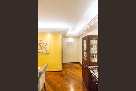 Apartamento à venda com 164m², 3 quartos e 2 vagas Apartamento à venda com 164m², 3 quartos e 2 vagasCorredor