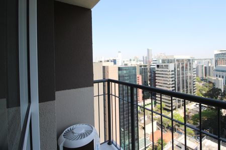 Varanda de kitnet/studio para alugar com 1 quarto, 24m² em Vila Olímpia, São Paulo