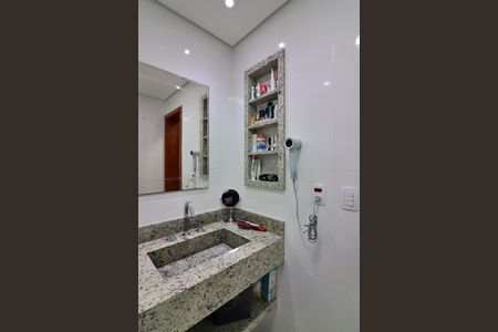 Apartamento à venda com 110m², 3 quartos e 2 vagasBanheiro da Suíte