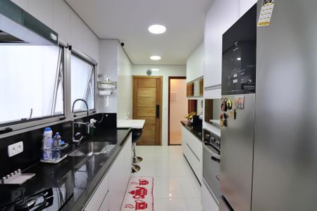 Apartamento à venda com 110m², 3 quartos e 2 vagasCozinha