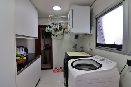 Apartamento à venda com 110m², 3 quartos e 2 vagasÁrea de Serviço