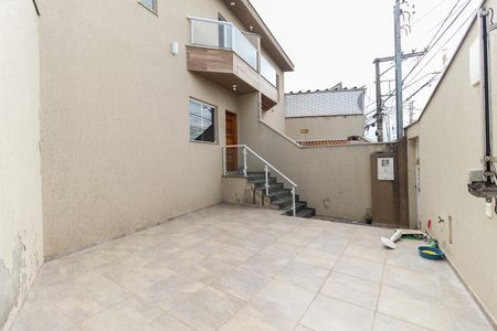 Casa à venda com 150m², 2 quartos e 2 vagas Casa à venda com 150m², 2 quartos e 2 vagasGaragem