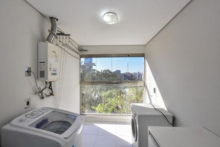 Apartamento à venda com 70m², 2 quartos e 1 vagaÁrea de Serviço