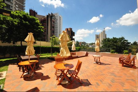 Apartamento à venda com 70m², 2 quartos e 1 vagaÁrea comum