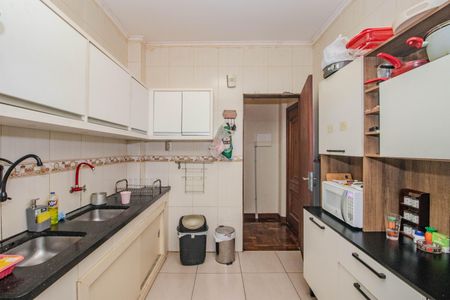 Apartamento à venda com 111m², 3 quartos e 1 vaga Apartamento à venda com 111m², 3 quartos e 1 vagaCozinha e Área de Serviço