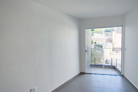 Casa à venda com 72m², 2 quartos e 1 vagaQuarto 2