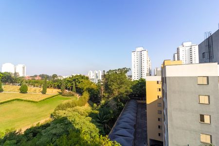 Apartamento à venda com 64m², 3 quartos e 1 vaga Apartamento à venda com 64m², 3 quartos e 1 vagaVaranda